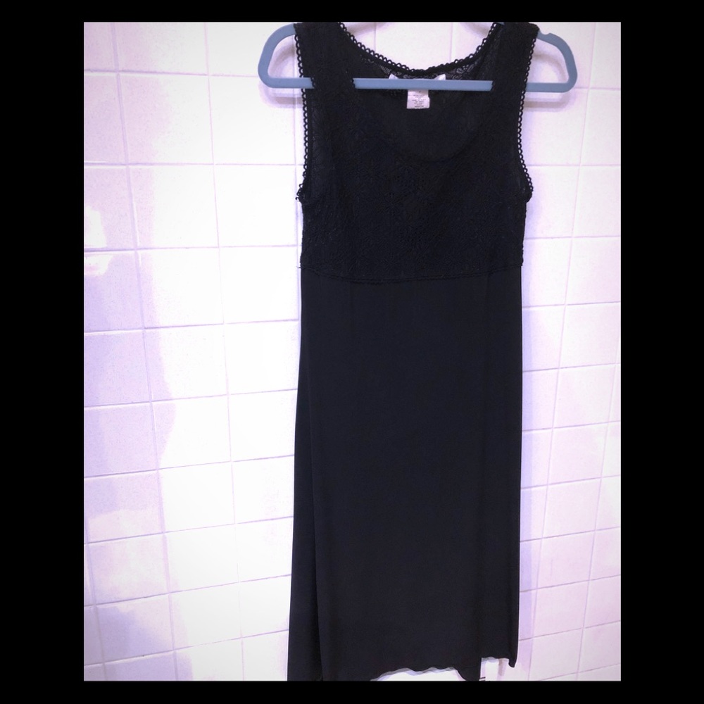 🌺 SALE 2/$12 3/$15 Little Black Dress Medium